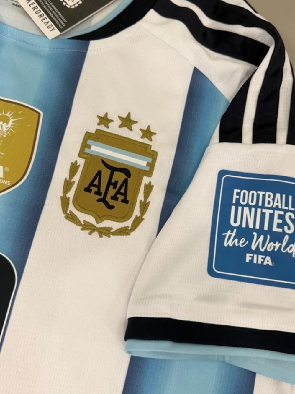 Argentina 10 Messi World Cup Jersey – Blue & White Stripes Classic Soccer Kit